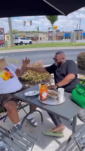 @GTAVI_Countdown PC master race bros are gonna play GTA 6 on YouTube