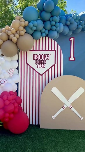 Baseball Themed Balloon Decor for Events