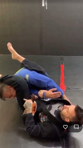 How to do an arm bar from closed guard #bjj #mma #jiujitsu #wrestling #gi #roninjiujitsu #bjjwiki