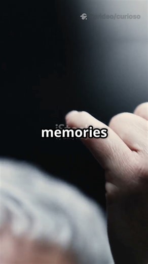 "Even Your Childhood Memories Can Be False🧠🤯"||#facts#shorts#childhood#memories||‪@CuriosoFactz‬||