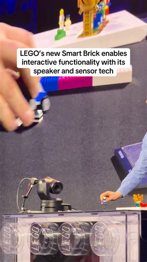 Christian 🎥 - Concerts & Pop Culture on Instagram: "Smart Brick demo. Looks like it has NFC and an accelrometer #lego #smartbrick #ces #Tech #ces2026"