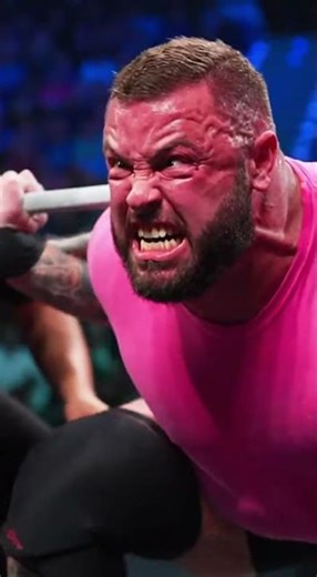 POWERLIFTER’S CAREER ENDED IN ONE SECOND. #shortsfeed #fyp #powerlifting