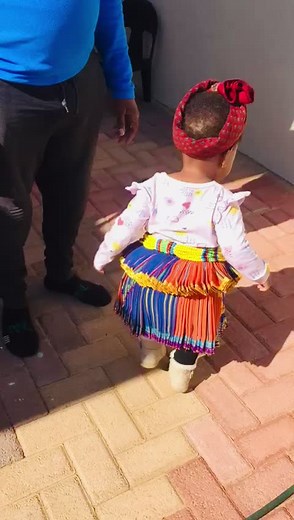 Vee n’wa Wonder (@vee_wa_wonder)’s videos with Vanhu va mtakarow Vhaa Watwa - Vanhu va 🔥MtakaRoW🔥