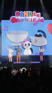 46K views · 901 reactions | Sabias que esta é uma das músicas mais ouvidas do Panda e os Caricas? ‍♀️‍♂️ E não há nada melhor do que cantar e dançar ao som das canções que todos adoramos! Prepara-te, porque o musical "Na Selva" vai trazer muita energia e diversão. 朗  Sabe toda a informação no nosso site, em https://canalpanda.pt/destaques/musical-do-panda-e-os-caricas-na-selva-2025/ | Canal Panda | Facebook