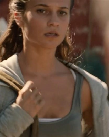 "What would happen if Lara Croft was robbed in the game?"