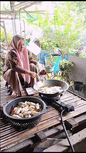 How to make crispy, savory banana chips, perfect for sales ideas #resepkerikipisangrenyah