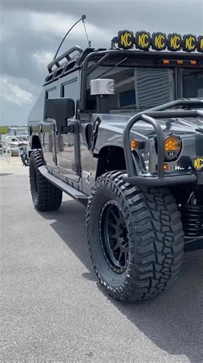 Tuning Parts For H1 H2 H3 on Instagram: "‼️Hummer H1 💪💪💪💪💪 ———————————————————— ———————————————————— ➿➿➿➿➿➿➿➿➿➿➿➿➿➿➿➿ #hummer #humvee #hummerh1 #hummerh2 #hummerh3 #fenders #hummertuning #hummers #predator #h1hummer #h1alpha #duramax #turbodiesel #sale #h22 #h2o #hummerlimo #hummerlife #best #1 #wide #followme #offroad #california #newyear #2025"