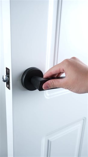 Smart Handle Lock: A Secure Solution