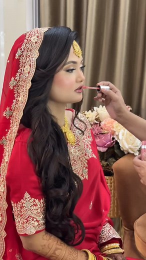 Bridal glam by senior artist ✨ | Vanity-Makeover & Salon