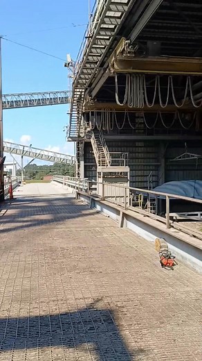 Ang bilis naman ng sapatos na to! 1 day finit.⚡🫣😲😁 SQUAT calculations "OPEN WATERS". This is very importante in making passage plan. Sharing is caring. 😁🫡🫰🫶 #justsharing #friends #followers #highlights #highlighteveryone #seamanslife #seamanslifeatsea #seamanslifeonboard | Michael Ruita