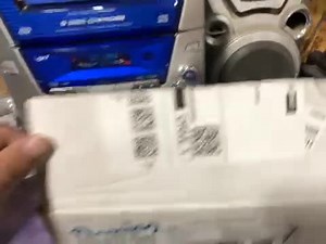 Watch Amazon stole my money on Amazon Live