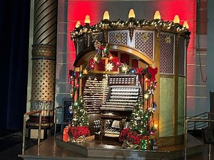 2023 Christmas Broadcast on the Midmer-Losh organ from Boardwalk Hall in Atlantic City, New Jersey!