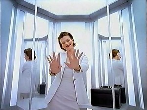 L'Oréal Commercial Milla Jovovich 1998