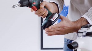 Grazie all’esclusivo sistema Power for ALL, la batteria delle scope multiuso Unlimited può essere utilizzata su oltre 20 prodotti della linea Home&Garden di Bosch. Risultati perfetti in tutta comodità 💪 | Bosch Home