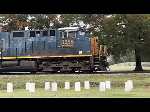 CSX with four locomotives runs through Nashville TN