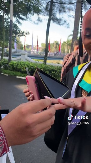 Happy graduation sayang #umm #graduation #thepalace