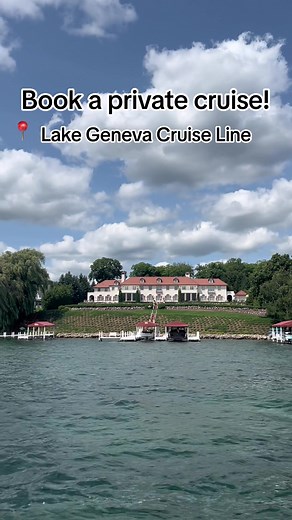 Looking for a unique activity to do this summer? Book a private boat cruise! With Eight different boats, all uniquely different, we can host anywhere from 2 to 225 guests! You can book your bachelorette party, family reunion or even just an afternoon cruise! Full bar and carering options available. Click the link in our bio for more information! #lakegeneva #lakelife #lakelifebeginswithgage #gagemarine #pier290 #genevalake #wisconsin #wisconsinlife #wisconsincheck #thingstodoinchicago #chicago #