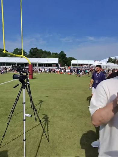 PFT Commenter on Instagram: "POV- nailing the dap. Nailing the intro"