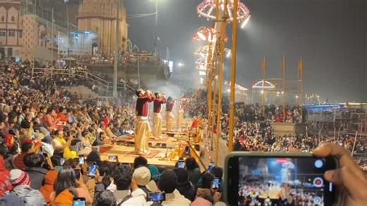 𝕾𝖚𝖗𝖆𝖏 𝖘𝖎𝖓𝖌𝖍 💲 on Instagram: "🚩Ganga Aarti 🚩"