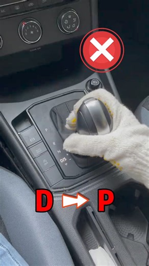 2.3M views · 3.4K reactions | What 90% of novice drivers don’t know #manual#automobiles#skill#tips #learncar #driving | Jobs Car Tips | Facebook