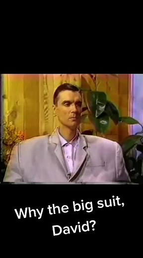 why the big suit, David Byrne?#davidbyrne #talkingheads #stopmakingsense