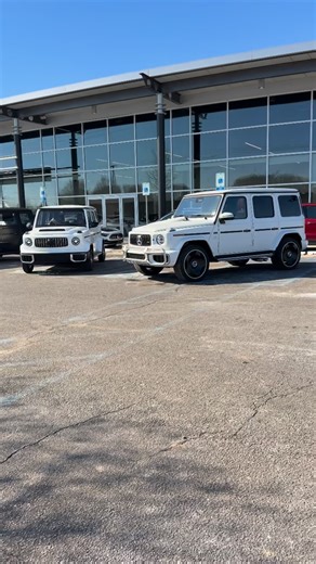 @igotemchoosin on Instagram: "🗣️🗣️🗣️ AVAILABLE NOW‼️ Brand New 2025 Fully Electric Mini G-Wagon (Golf cart) Considered a LSV (Low Speed Vehicle) so it can be Registered and Tagged if need be. Working Heat Touch Screen Display Turning Signals Break Lights and Reverse Lights Seats 4 Comfortably This is a LSV/Golf Cart, Meaning this vehicle is perfect for the golf course or it can be registered to be street legal or you can drive it around your Neighborhood. Serious Inquiries ONLY CONTACT ME NOW