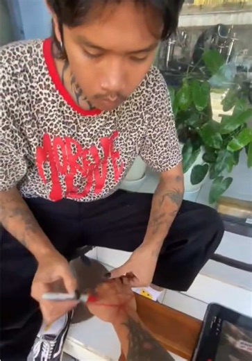 Exploring Freehand Calligraphy in Tattoo Art