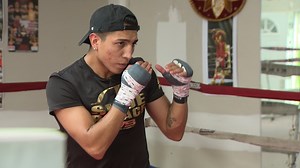 San Antonio's Mario Barrios becomes world champion in boxing world