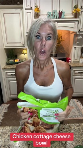 Delicious Chicken Cottage Cheese Bowl Recipe