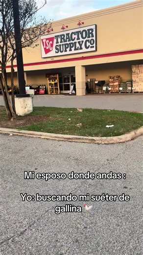 Tractor’s supply stores #cowgirlfashion #sueter #cowgirlboots #tractorsupply