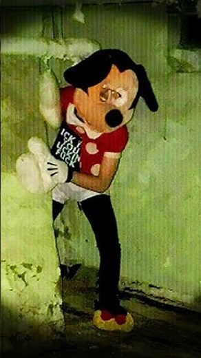 The TRUTH About The Secret Tunnel Under Disney World