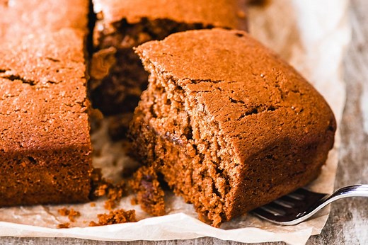 Gingerbread Cake • easy classic recipe!