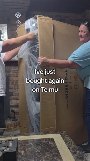 Christmas Shopping Fun: Small Bedroom Ideas