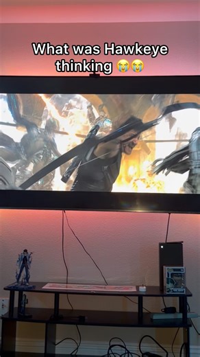 What was Hawkeye thinking 😭 #marvel #funny #shorts