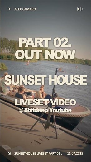 Live SUP yoga on the lake? Only at Sunset House! 🧘♀️