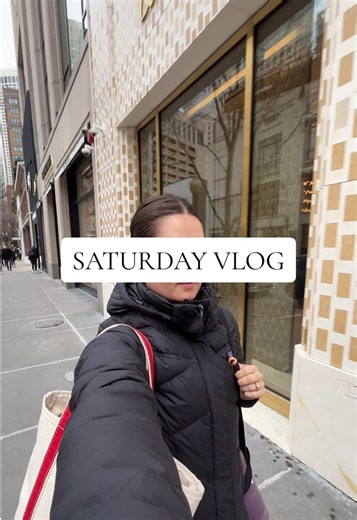 Love a Saturday to myself (the yoga class was a set plan lol) #saturdayvlog #chicagogirl #cityliving #saturdayvibes #diml stopped at @target @lululemon @Gold Coast Cafe