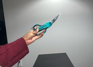 Watch "Singer scissors" - Watch before you buy on Amazon Live