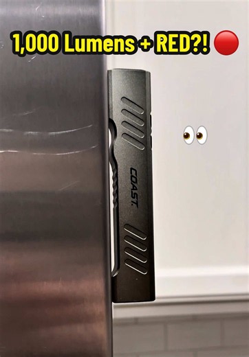 COAST packed a ridiculously powerful red light into this slim EDC flashlight 🔦🔴 1,000 lumens, TWO red-light brightness levels, magnets, IP67 rated, and USB-C charging. The Slayer Red is a beast. #edcflashlight #bluecollar #redlight #flashlight #everydaycarry