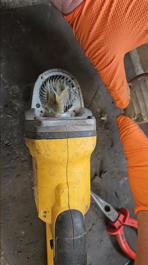 Dewalt Angle Grinder maintenance #powertoolrepair #diy #dewalt
