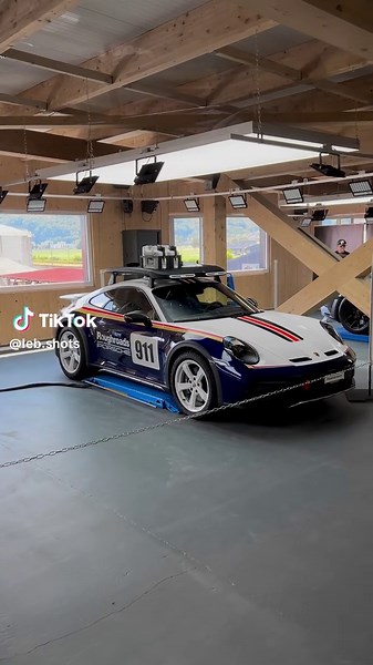 Porsche 911 Dakar: Off-Road Legend Unleashed