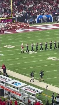 TBDBITL performs 'Script Ohio' ahead of Big Ten Championship