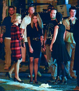 Watch Office Christmas Party movie online with english subtitles in UHD