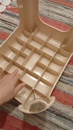 Watch Lightweight step stool review on Amazon Live