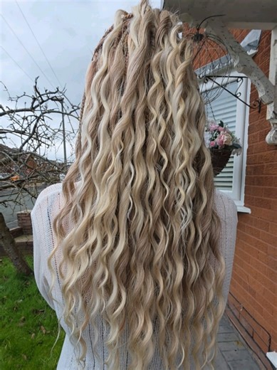 Water Wave Twist Extensions #wavetwist #synthetichair #lovehair #arielhair #quality