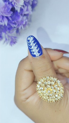 2.7M views · 31K reactions | Without tool using nailart ❤️ #reelsviralシ #nailart #reels #nailarttutorial #naildesign #nailartist | Thenail Vibes | Facebook