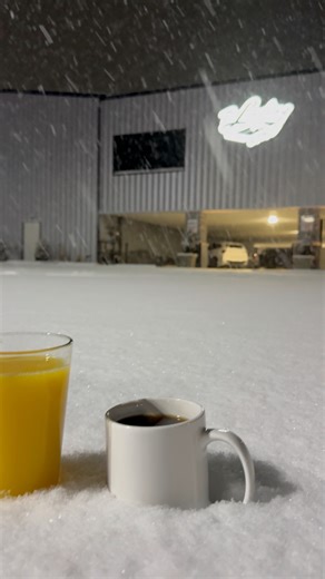 ❄️ Snowy Runway Mornings at The Landing Zone ☕✈️ Due to weather, we’ll have a delayed opening tomorrow (SUNDAY) — aiming for 8am, but it may shift depending on conditions. No matter what, we’ll be open by 9am with hot coffee, good food, and the best seat in town to watch a snow-covered runway. Bundle up, drive safe, and come warm up with us. See you in the morning! 🧤🔥 | The Landing Zone