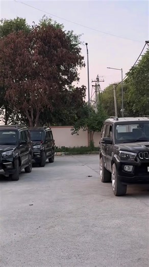 Rahhuulll | Automatic gaddi 🎠💯 @rahhuulllllllll @rahul_baba_zone @sahil_saini_baba #automatic #bhaichara❤️ #brother #brotherhood #bhai #sifarish... | Instagram