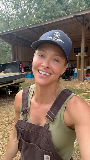 40K views · 4K reactions | The second annual patriotic pic was a...