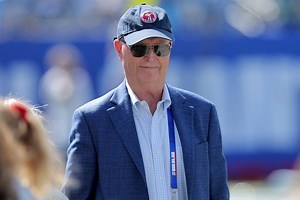 Giants Owner John Mara Reflects on Cancer Battle During Emotional Speech After Massive Win vs. Eagles