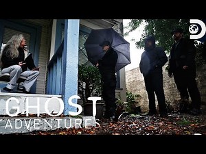 Mysterious Experience At Haunted Hollywood Building? | Ghost Adventures | Discovery